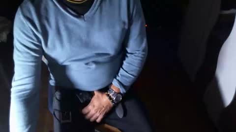 robertbrazil762778 online show from 3, 10, 2025