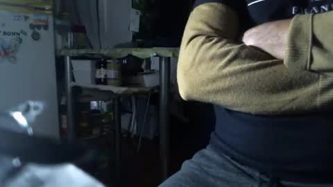 robertbrazil762778 online show from 23, 10, 2025