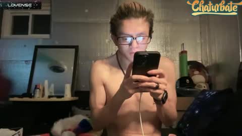 Snapshot of robertcicijr21 chatting on 9, 12, 2024 Robert Cici Jr. online show from 9, 12, 2024