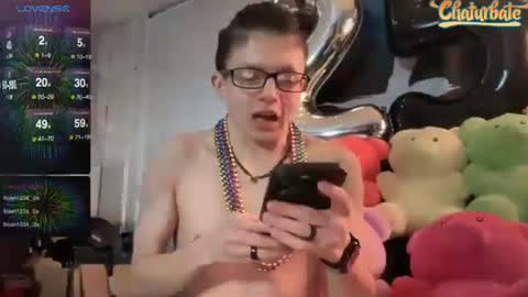 Snapshot of robertcicijr21 chatting on 1, 3, 2025 Robert Cici Jr. online show from 1, 3, 2025