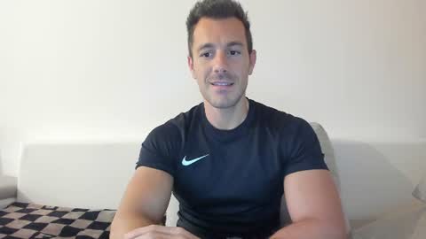 roberto4ever online show from 23, 6, 2026