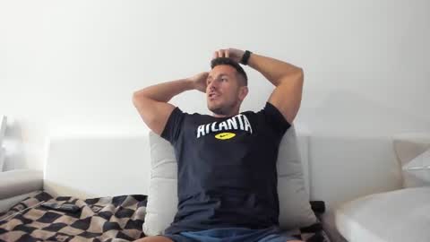 roberto4ever online show from 27, 7, 2026