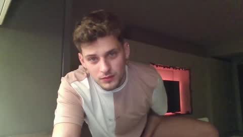 Roberto online show from 14, 12, 2024