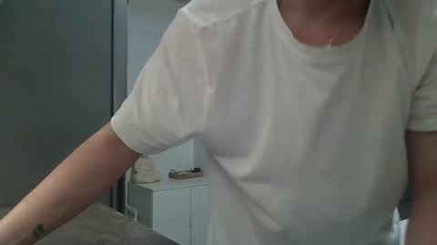 Roberto online show from 4, 2, 2025