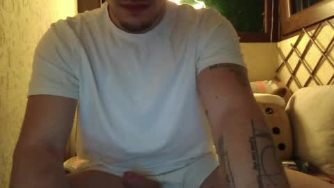 Roberto online show from 7, 4, 2026