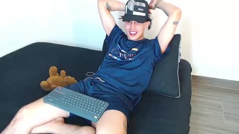 Snapshot of robisson_zack chatting on 30, 9, 2025 Robisson Zack online show from 30, 9, 2025