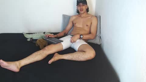 Snapshot of robisson_zack chatting on 5, 3, 2026 Robisson Zack online show from 5, 3, 2026