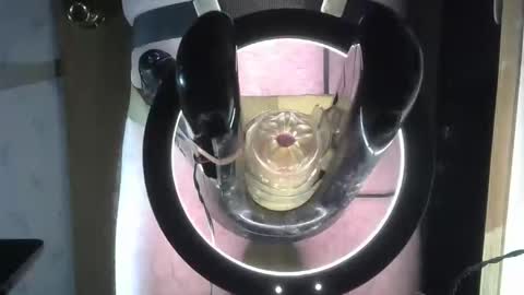Robodickmilker online show from 6, 5, 2026