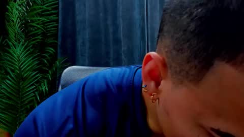 rocco_santos online show from 12, 2, 2026