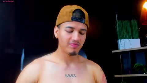 rocco_santos online show from 1, 7, 2026