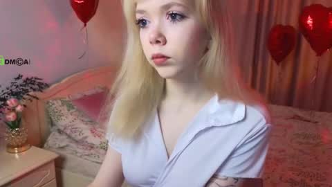 Snapshot of rochelle_dolly chatting on 14, 3, 2026 rochelle_dolly online show from 14, 3, 2026