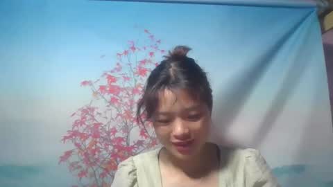 Snapshot of rockielao chatting on 23, 10, 2025 RockieLao online show from 23, 10, 2025