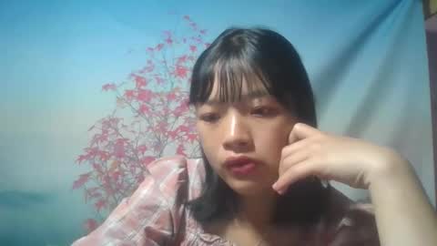 Snapshot of rockielao chatting on 29, 10, 2025 RockieLao online show from 29, 10, 2025