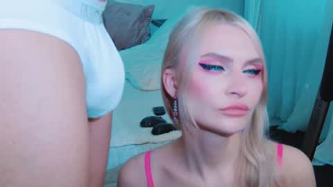 Lina and Den online show from 5, 2, 2026