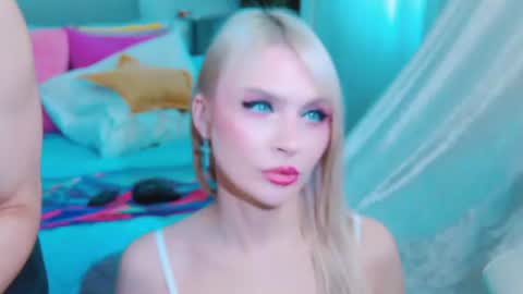Snapshot of rockstarsgames chatting on 4, 7, 2026 Lina and Den online show from 4, 7, 2026