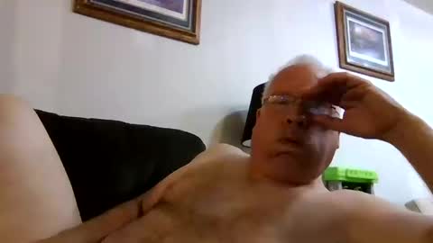 Snapshot of rodstud641 chatting on 10, 10, 2025 rodstud641 online show from 10, 10, 2025