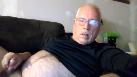 Snapshot of rodstud641 chatting on 5, 11, 2025 rodstud641 online show from 5, 11, 2025