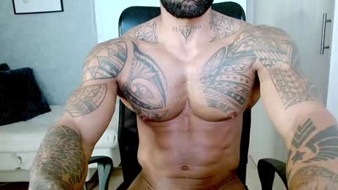 Snapshot of rogers_p chatting on 21, 12, 2024 Rogers online show from 21, 12, 2024