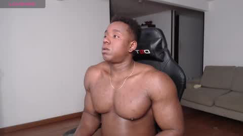 Snapshot of rogger_physique chatting on 23, 1, 2025 Rogger online show from 23, 1, 2025