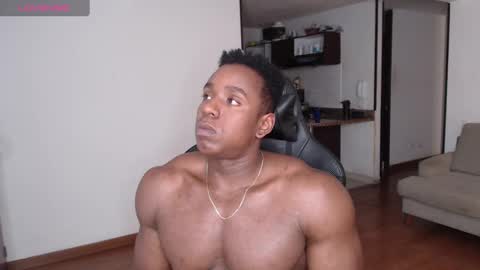 Snapshot of rogger_physique chatting on 2, 3, 2025 Rogger online show from 2, 3, 2025