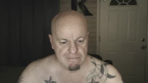 Snapshot of roinaz chatting on 17, 6, 2026 roinaz online show from 17, 6, 2026