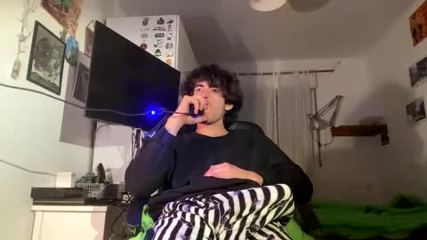 Snapshot of rokyyyyyyyy363545 chatting on 3, 3, 2026 rokyyyyyyyy363545 online show from 3, 3, 2026