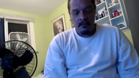 Snapshot of roland42013594300 chatting on 9, 8, 2026 roland42013594300 online show from 9, 8, 2026