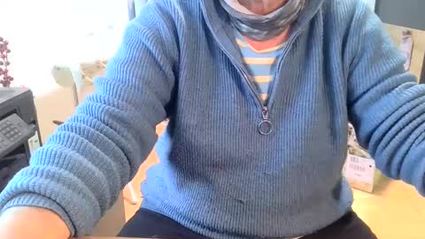 rolandloser1000 online show from 5, 1, 2025