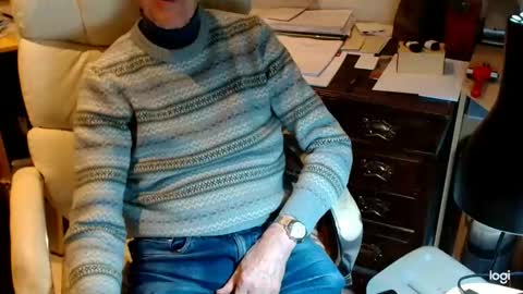 Snapshot of rolydawe chatting on 5, 3, 2026 rolydawe online show from 5, 3, 2026