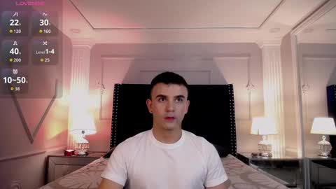 Snapshot of roman_chase chatting on 23, 10, 2025 online show from 23, 10, 2025