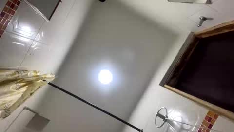 Snapshot of roman_chase chatting on 18, 11, 2025 online show from 18, 11, 2025