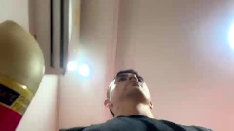 Snapshot of roman_chase chatting on 19, 11, 2025 online show from 19, 11, 2025