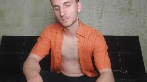 romangold4 online show from 1, 5, 2026