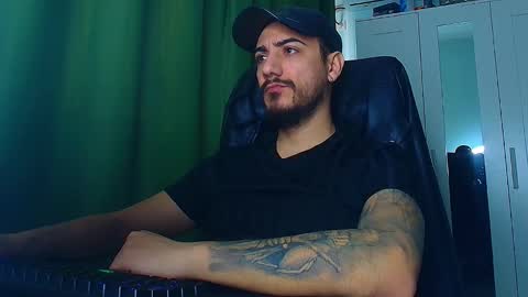 Snapshot of romaniamaster1 chatting on 12, 1, 2026 romaniamaster1 online show from 12, 1, 2026