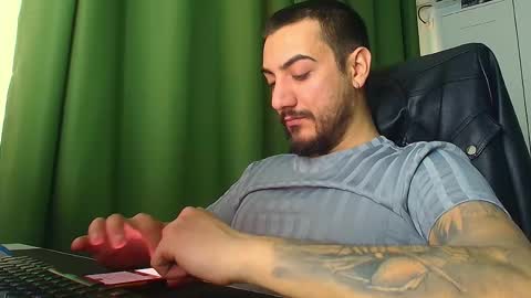 Snapshot of romaniamaster1 chatting on 14, 1, 2026 romaniamaster1 online show from 14, 1, 2026