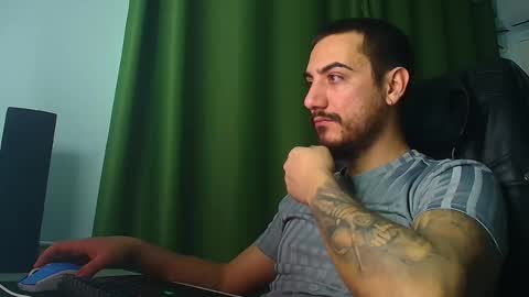 Snapshot of romaniamaster1 chatting on 19, 1, 2026 romaniamaster1 online show from 19, 1, 2026