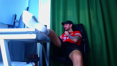 Snapshot of romaniamaster1 chatting on 5, 3, 2026 romaniamaster1 online show from 5, 3, 2026