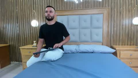 Snapshot of romeo__bossi chatting on 18, 3, 2026 Romeo Bossi online show from 18, 3, 2026