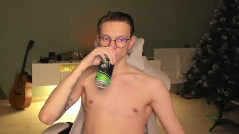 Romeo online show from 25, 12, 2024