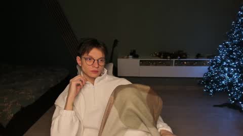 Romeo online show from 2, 1, 2025