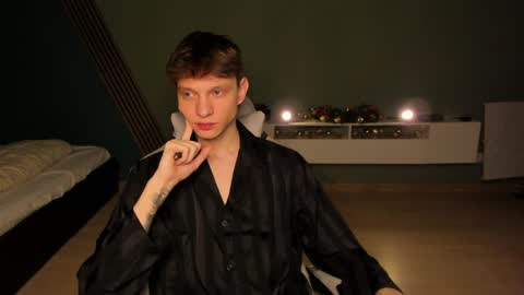 Romeo online show from 11, 1, 2025