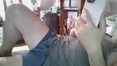 Snapshot of romeomustcum2016 chatting on 4, 12, 2024 Trinked online show from 4, 12, 2024