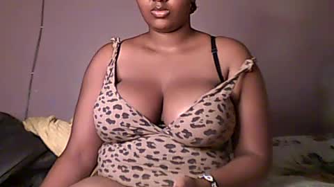 Snapshot of romina_26 chatting on 22, 6, 2026 Romina 26 online show from 22, 6, 2026