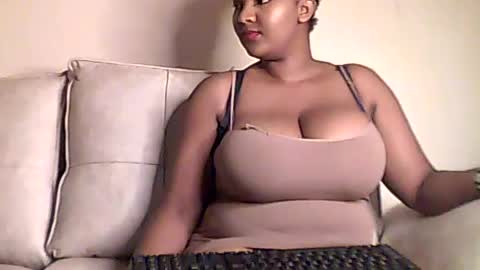 Snapshot of romina_26 chatting on 28, 7, 2026 Romina 26 online show from 28, 7, 2026