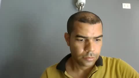 rompeculos121 online show from 18, 2, 2025