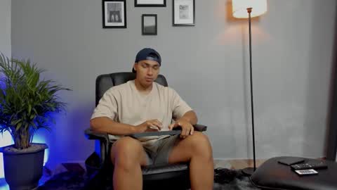 RonnieCanford online show from 12, 1, 2026