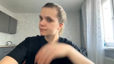 Snapshot of ronniencino chatting on 16, 3, 2026 Gabi online show from 16, 3, 2026