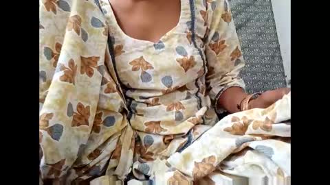 Snapshot of roop_sexy642 chatting on 17, 3, 2026 roop_sexy642 online show from 17, 3, 2026