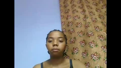 Snapshot of rosah225127 chatting on 25, 4, 2026 rosah225127 online show from 25, 4, 2026