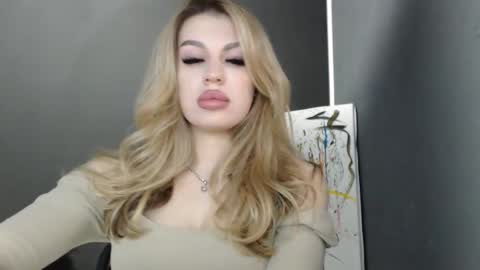 Rosalina online show from 24, 4, 2026